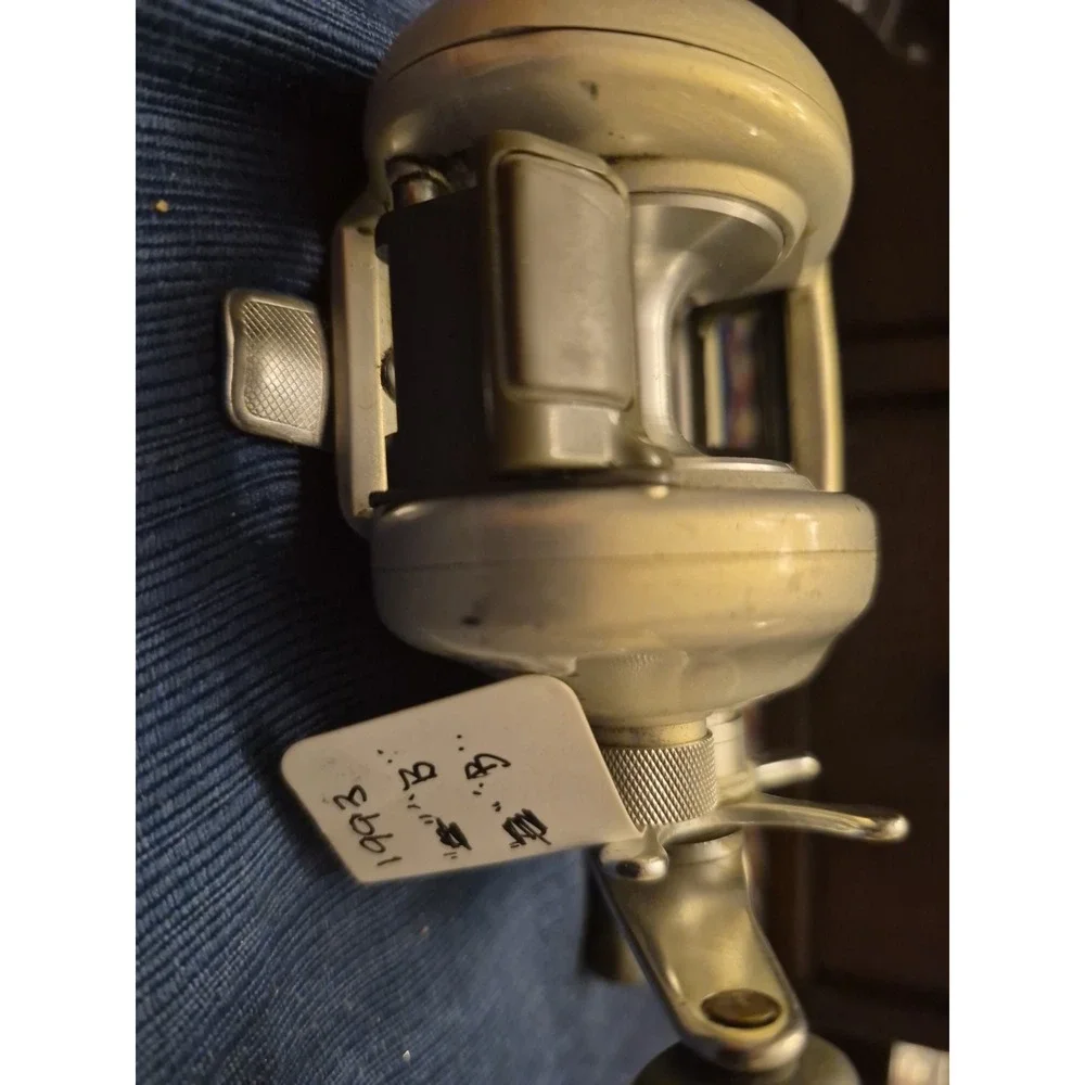 SHIMANO CHRONARCH BANTAM 100 Fishing Reel